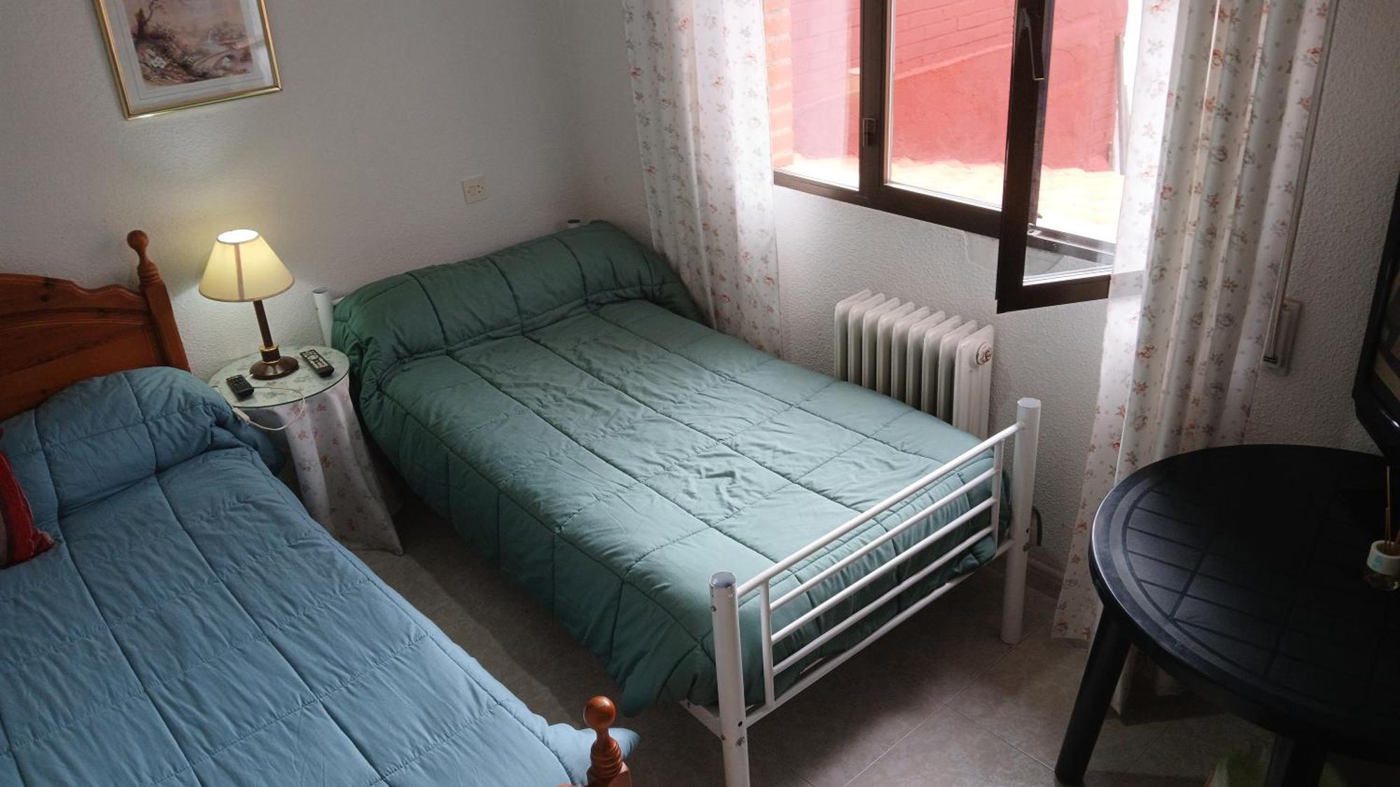 Habitacion Privada Doble En 托萊多 外观 照片